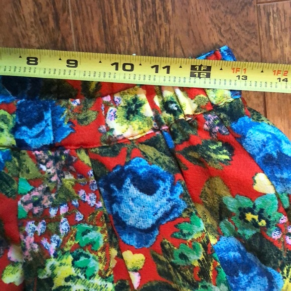 Sugar + Lips Floral Skirt - Picture 11 of 12
